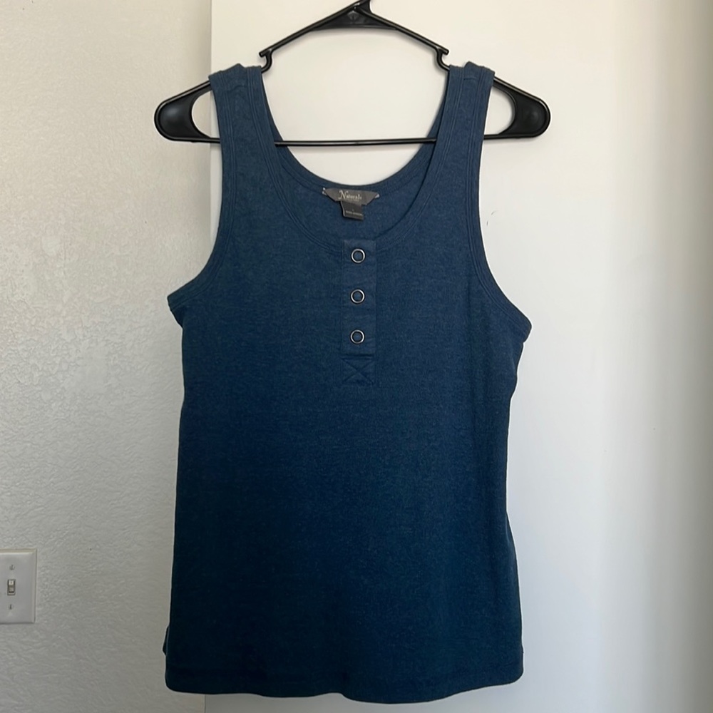 Woman’s tank top